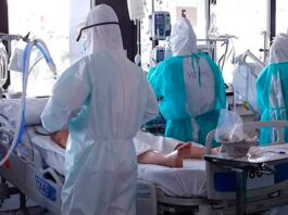 Unidad de terapia intensiva tratando a un paciente con coronavirus